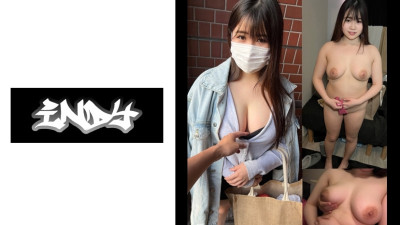 [유모] IND-100 [Personal shooting] plump girls and P activities _ vaginal cum shot to a beautiful woman with too dangerous cleavage _ mouth launch