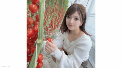 [노모] FC2-PPV-3157890 First shooting / appearance! ! Kyoga New Year 3rd limited 500pt! ! [Uncensored] Female announcer aspiring super cute present ◯ Female college student hides in the corner of the shrine and cums inside the mouth without a blowjob in the