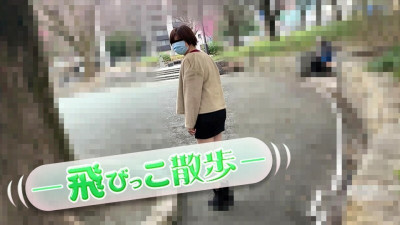 [노모] MUSUME-033122_01 Tobikko Stroll ~Rhythmic vibration but it feels too good to dance~