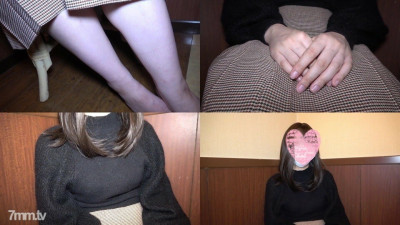 [노모] FC2-PPV-1606858 [First time limited 1980] Pure girls working at the airport take a gonzo because of hardship ❤️ 20-year-old Wakeari beauty ❤️ Insert an old man meat stick into a young pussy with strong vaginal pressure ❤️ Raw vaginal cum shot in the 