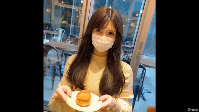 [노모] FC2-PPV-2688040 First shot! !! Limited number! [Uncensored] It seems that she transforms into an obedient girl while being ashamed to play with her pride ... A 20-year-old female college student who is lonely and tsundere is brought to a love hotel a