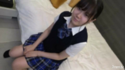 [노모] FC2-PPV-2366399 Innocent 18-year-old active third grader. The first rich sexual experience of a fair-skinned slender beautiful girl who serves as the student council president. Unintentionally outbursts in the wet pussy, 2 consecutive vaginal cum sho