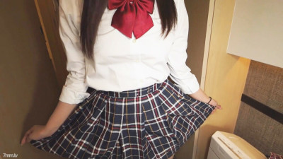 [노모] FC2-PPV-2280093 [No] G-Cup 21-year-old active female college student is back! Wearing your own uniform and playing with full view of pants from footjob, a large amount of vaginal cum shot is made to legal play ♡! !! * High-quality review benefits ava