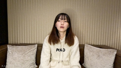 [노모] FC2-PPV-4661219 [Amateur first shoot] Haru (19) 158cm 45kg, slender and cute, but she listens to everything I say, so I got on her and creampied her, then I made her read a novel while teasing her with toys, penetrated her anus, and finally did an AT