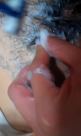 마누라 보지털 손수 정리해주고 깔끔해진 조개 맛보기 | 한국야동 고화질 스트리밍