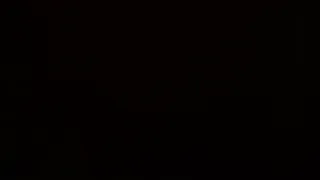 까까머리 남친과 허리 잘돌리는 울상 여친 | 한국야동 고화질 스트리밍