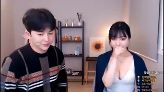 호야 섹시한 게스트 방종후 펠라영상까지 | 한국야동 고화질 스트리밍