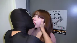 눈물 쏟아지며 빨아주는 미녀