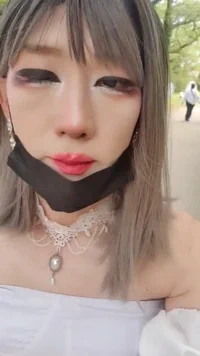 사람들 많은데서 노팬으루 Public exhibitionism in public #cd #crossdresser